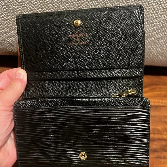 Louis Vuitton Epi Authentic Porte Monnaie Billets Tresor Leather Wallet MI1927